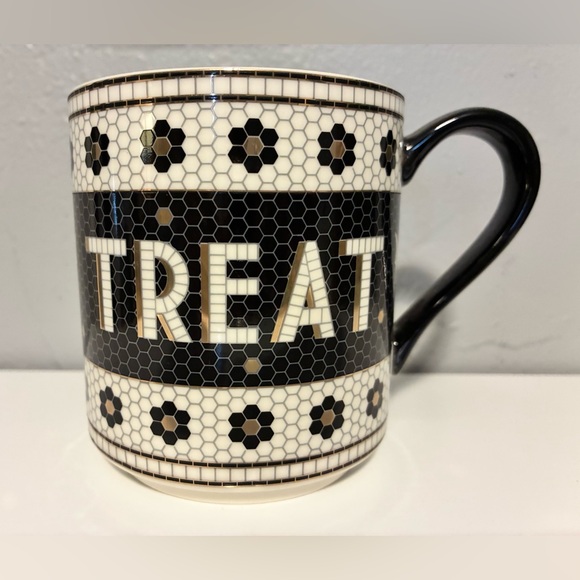Anthropologie Halloween Trick or Treat Coffee Mug - Picture 3 of 9